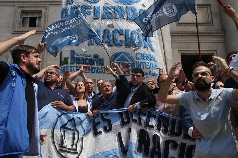 Marchas y protestas contra el DNU de Javier Milei El Diario de la Región